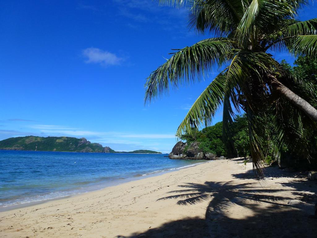 Naqalia Lodge Wayasewa Island Exterior photo